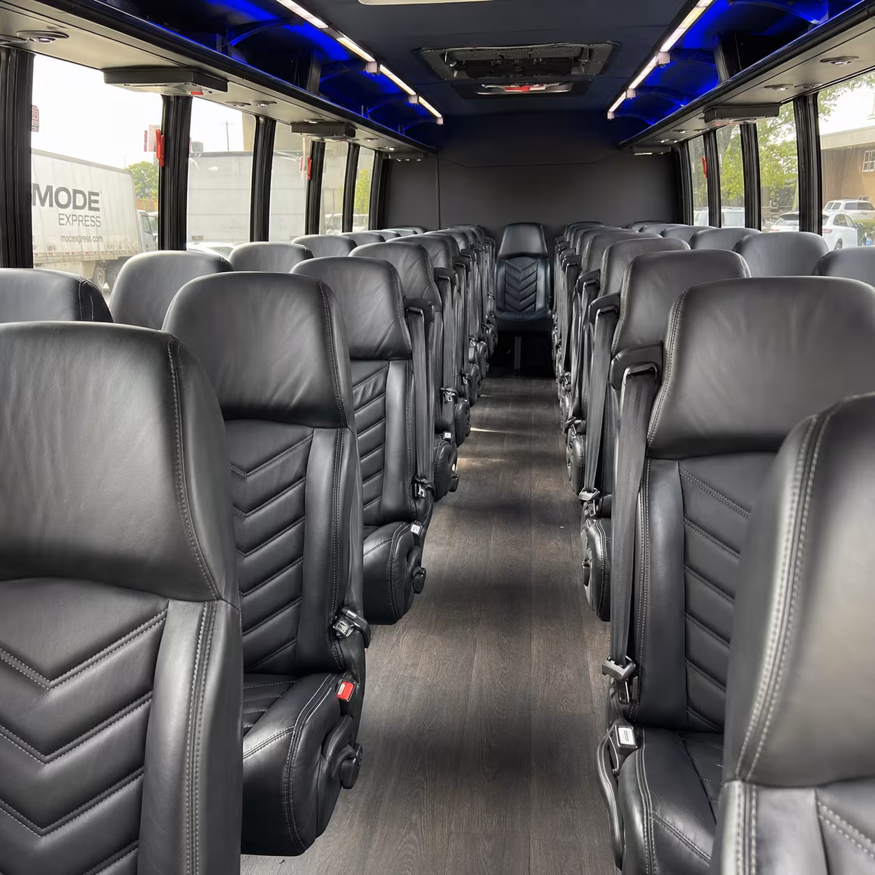arrange transportation for your next convention or trade show 3