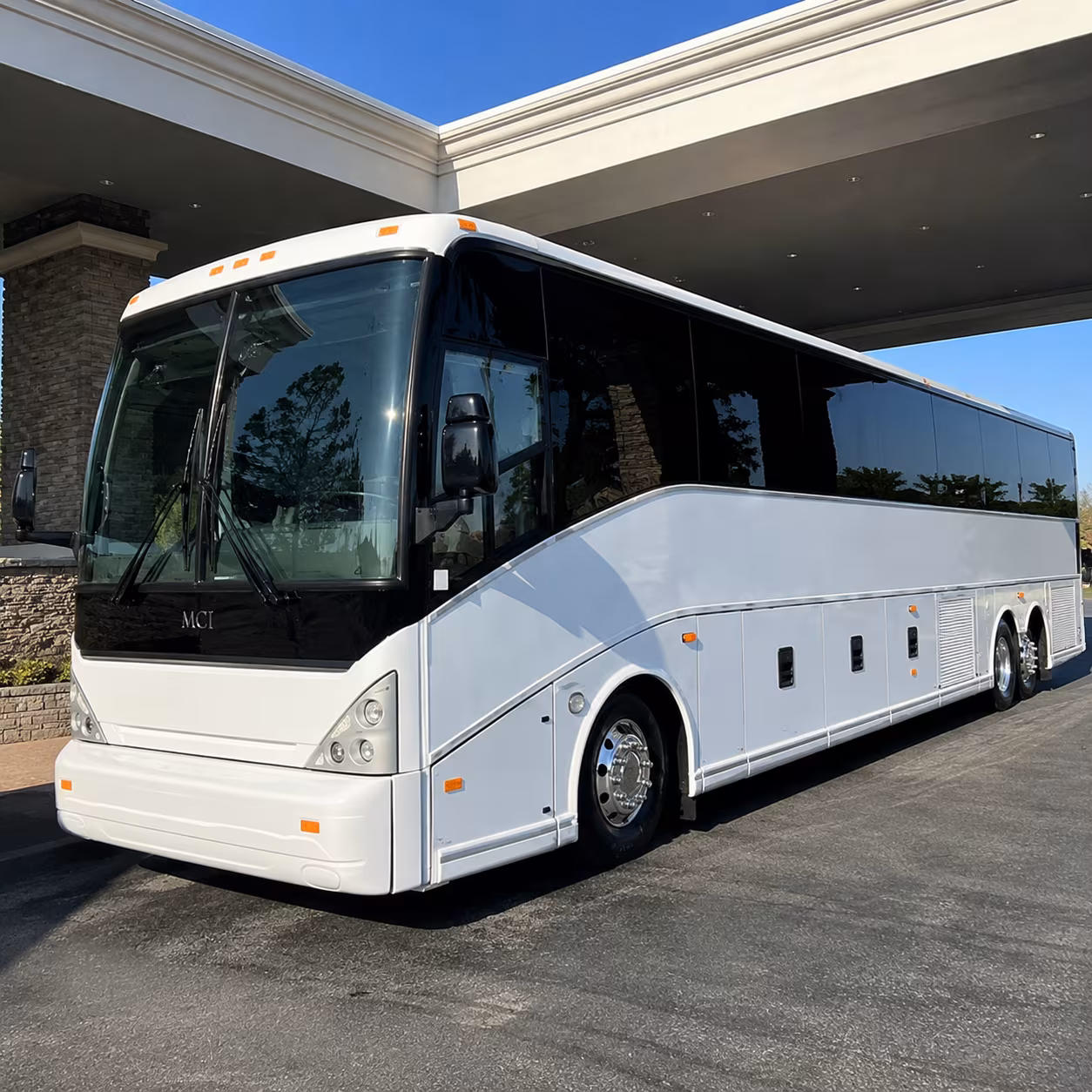 arrange transportation for your next wedding 3