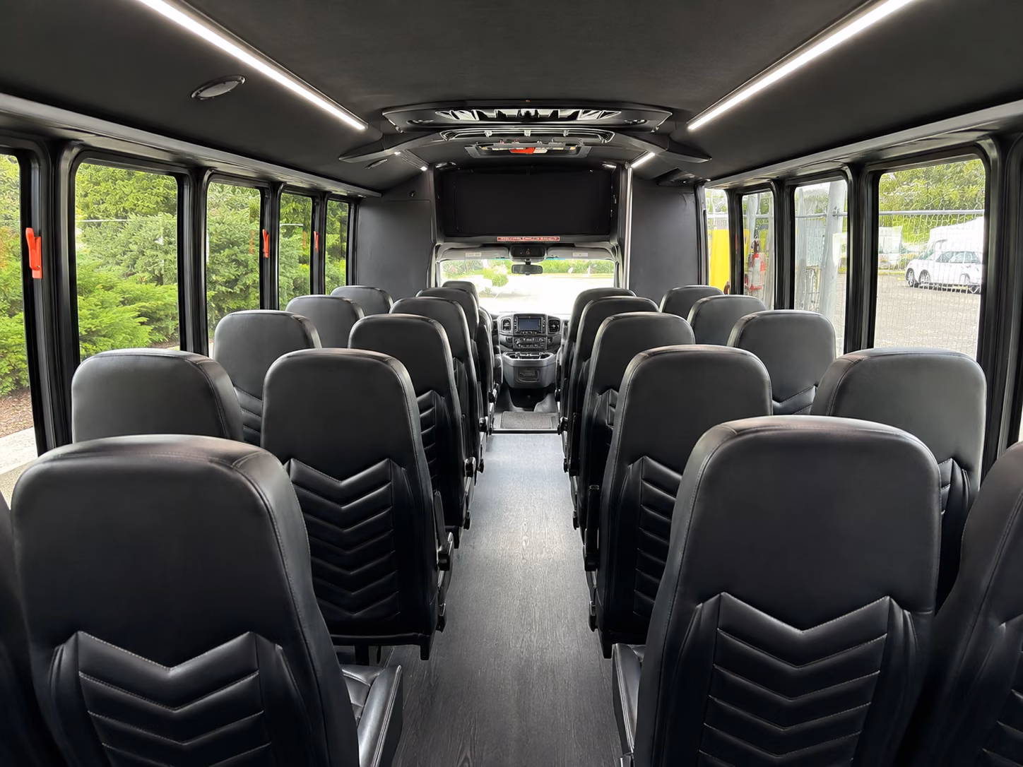 minibus and sprinter van rentals for local and amateur sporting events in southfield