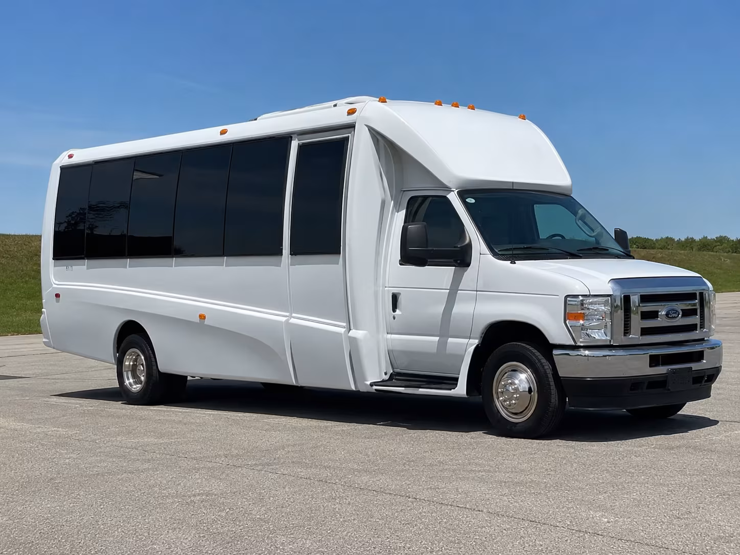 southfield wedding party bus rental